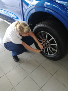 CMH Haval Pinetown How to Change a Tyre