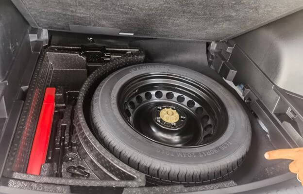 cmh-haval-pinetown-rotate-your-tyres-spare-tyre